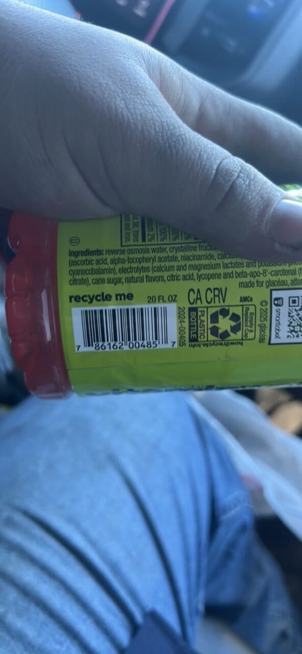 vitamin water tropical mango refresh packshot