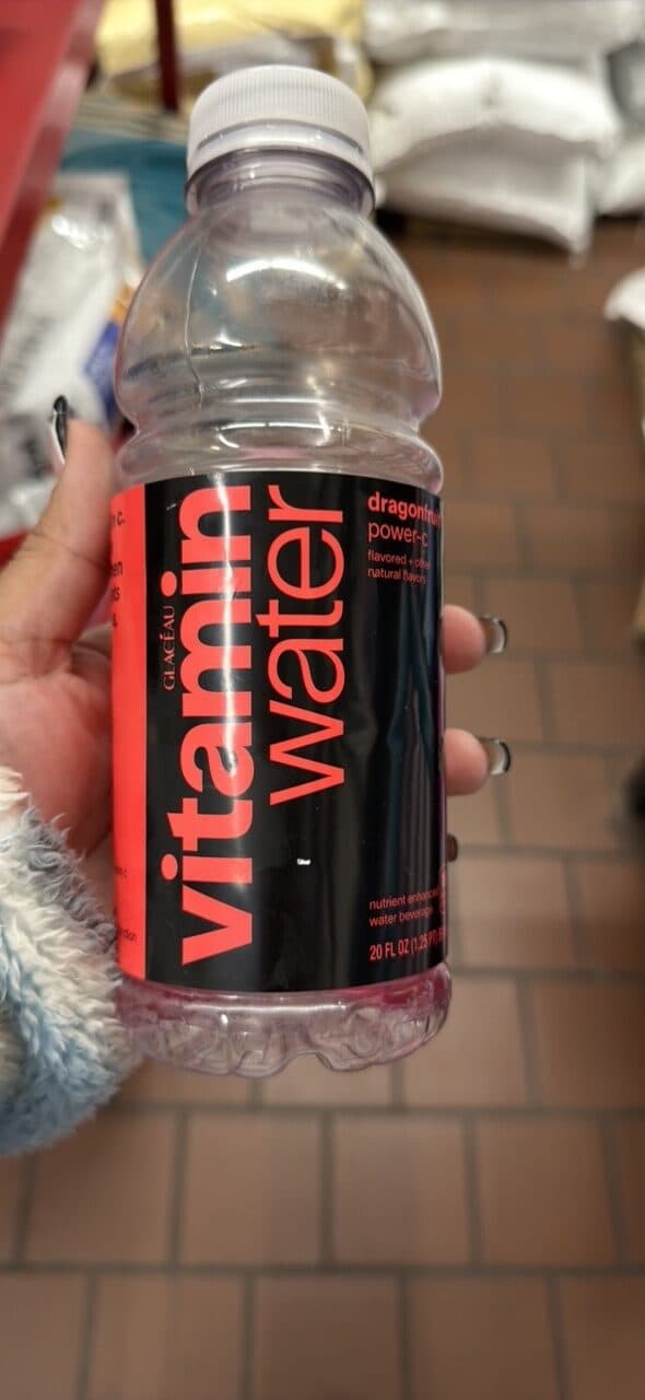 vitamin water vitamin water dragonfruit power-c packshot