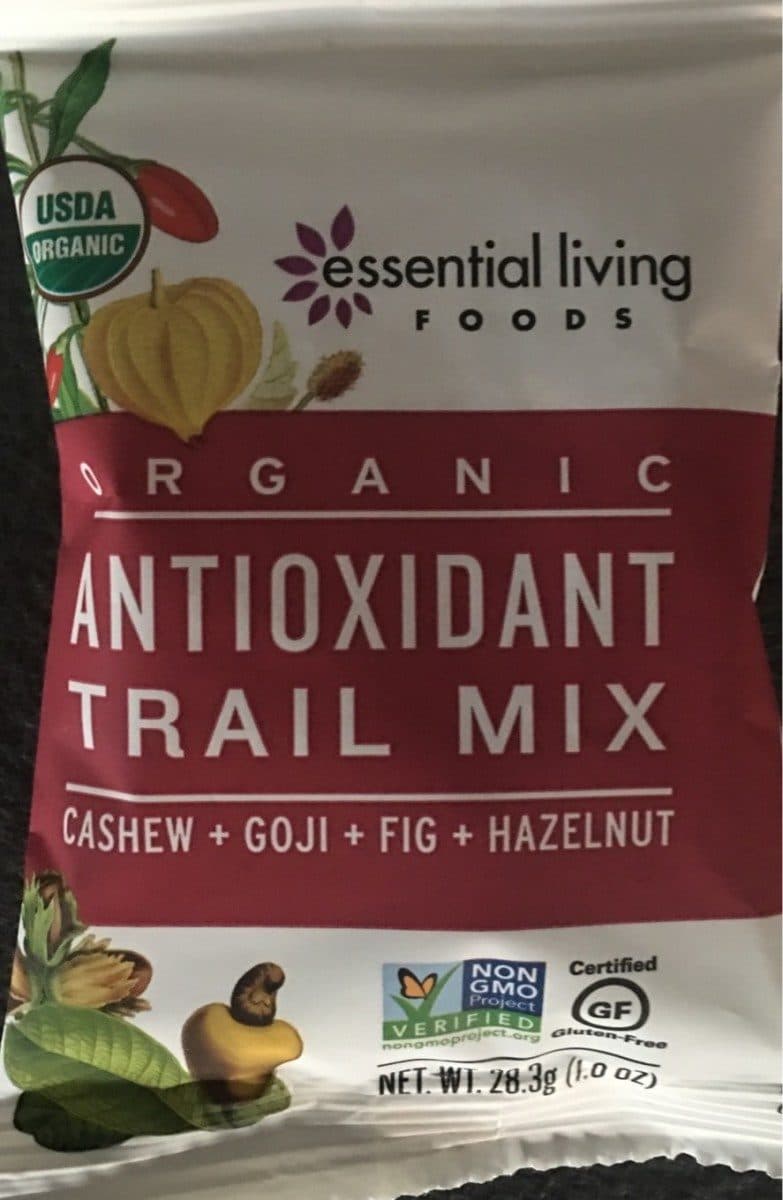 Open Food Facts Antioxidant trail mix packshot