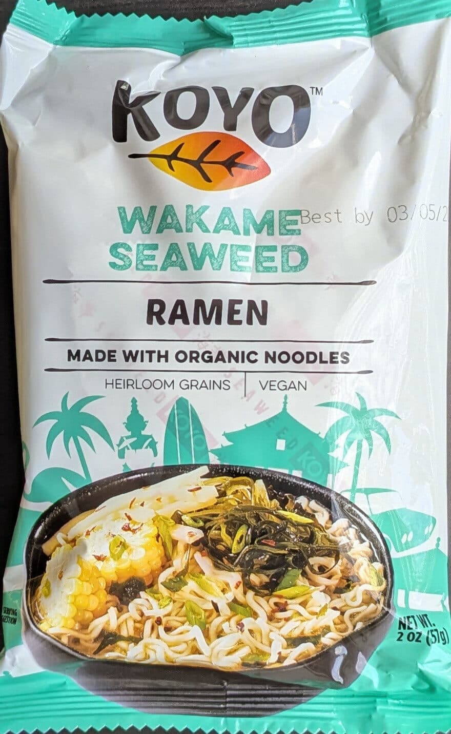 Koyo Wakame seaweed ramen noodles, wakame seaweed packshot