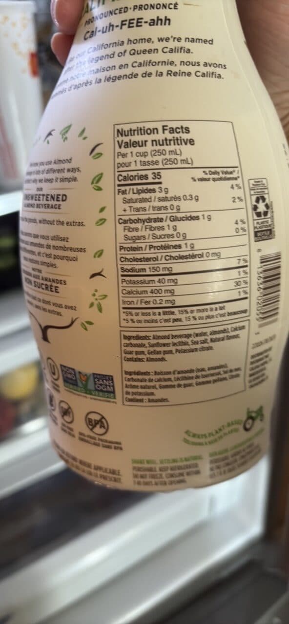 CALIFIA FARMS ALMOND BEVERAGE packshot