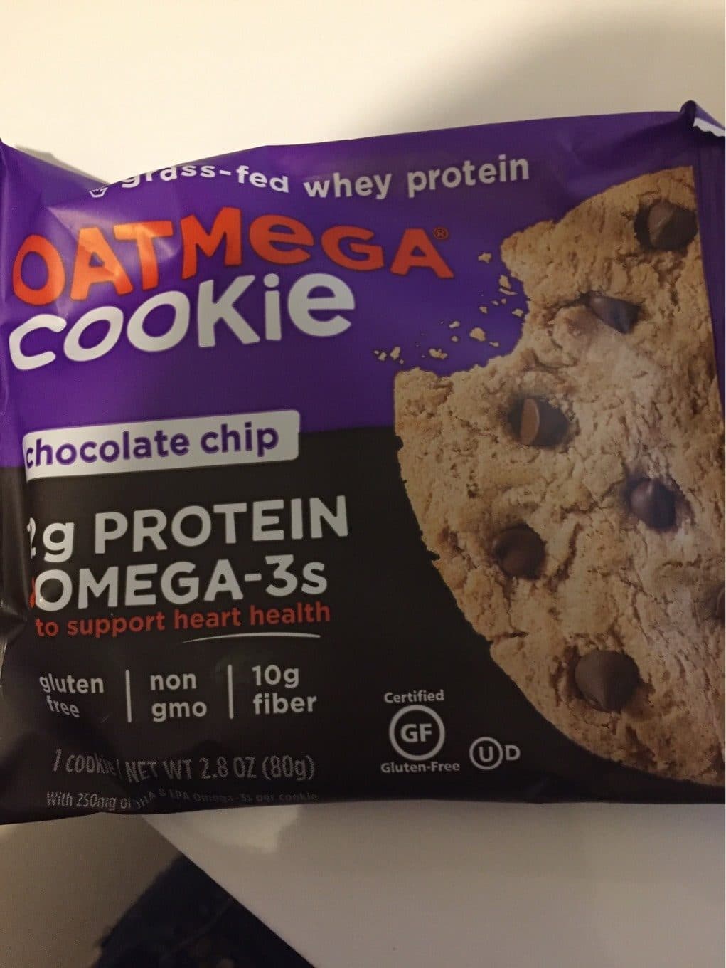 Oatmega Chocolate Chip Cookie packshot