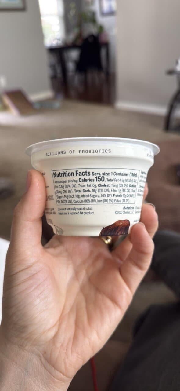 Chobani Greek Yogurt Coconut Blended packshot