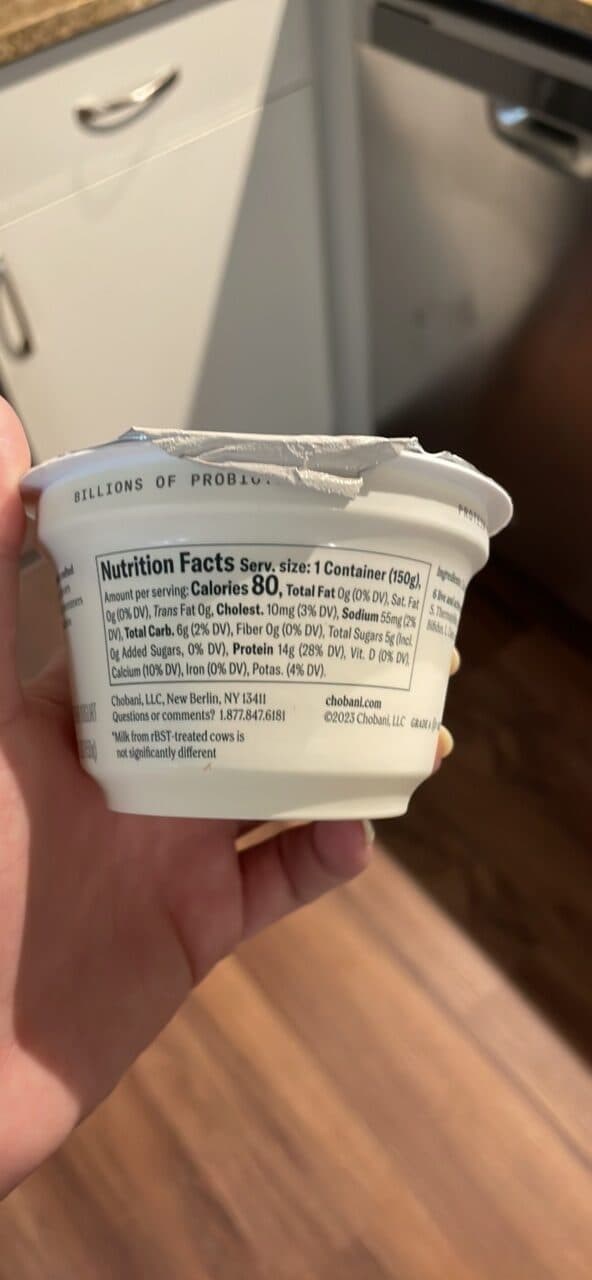 Chobani Greek Yogurt Nonfat Plain packshot
