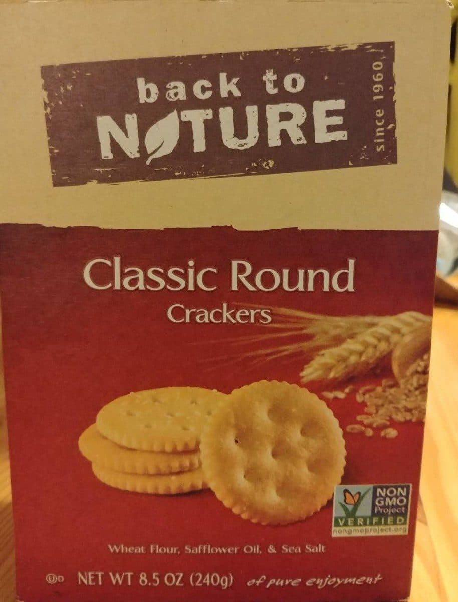 Back To Nature Classic round crackers packshot