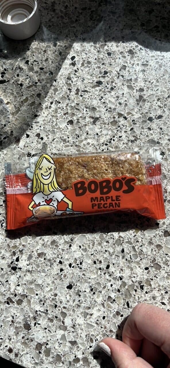 Bobo's Maple Pecan Oatmeal Bar packshot