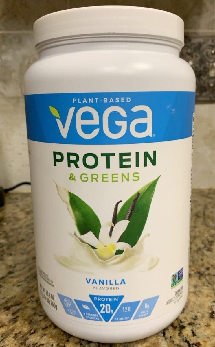 Vega Protein and green vanilla flavor packshot
