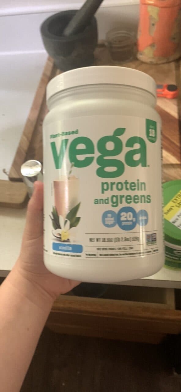 vega protein and greens packshot