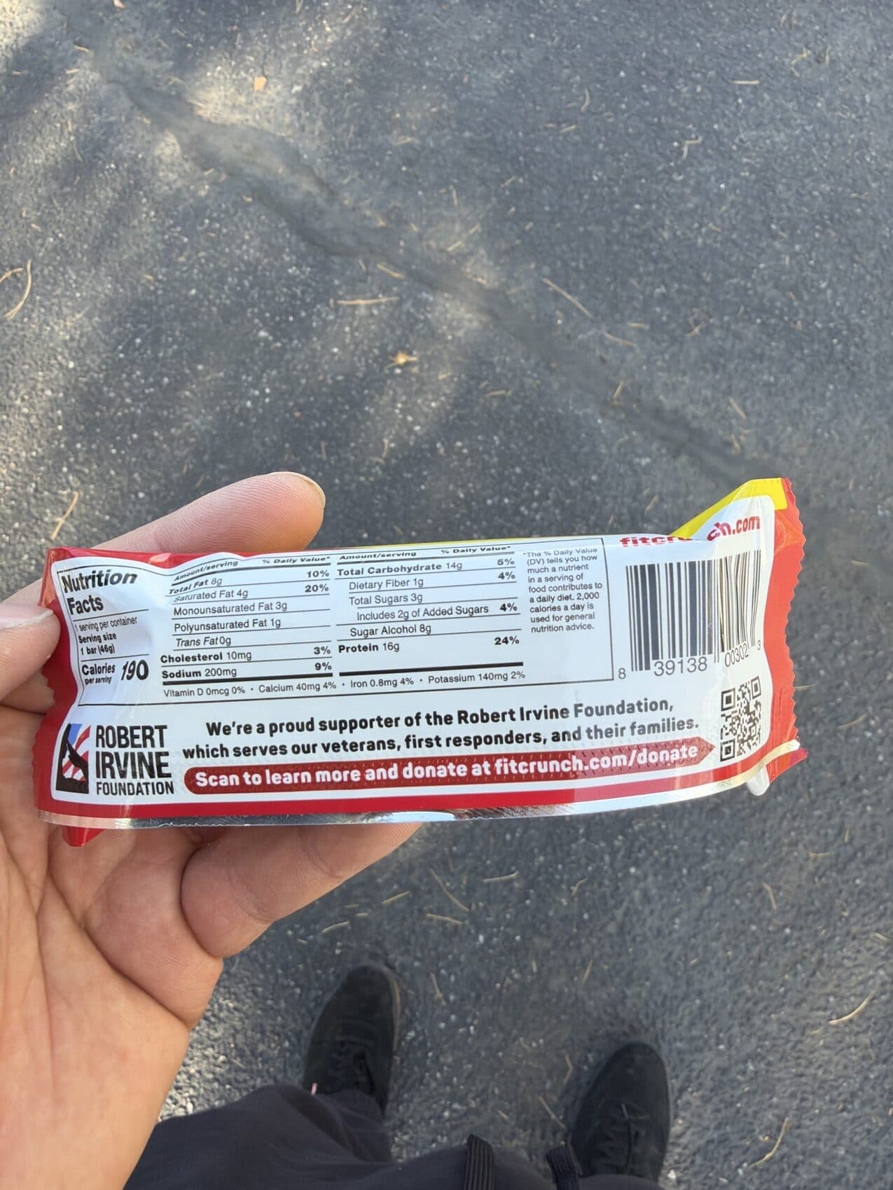 Robert Irvine's FitCrunch High Protein Baked Bar packshot