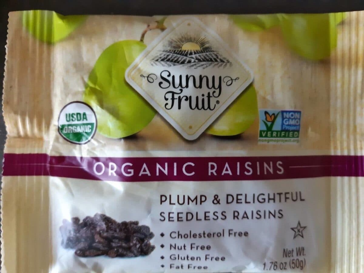 Sunny Fruit Organic Raisins packshot