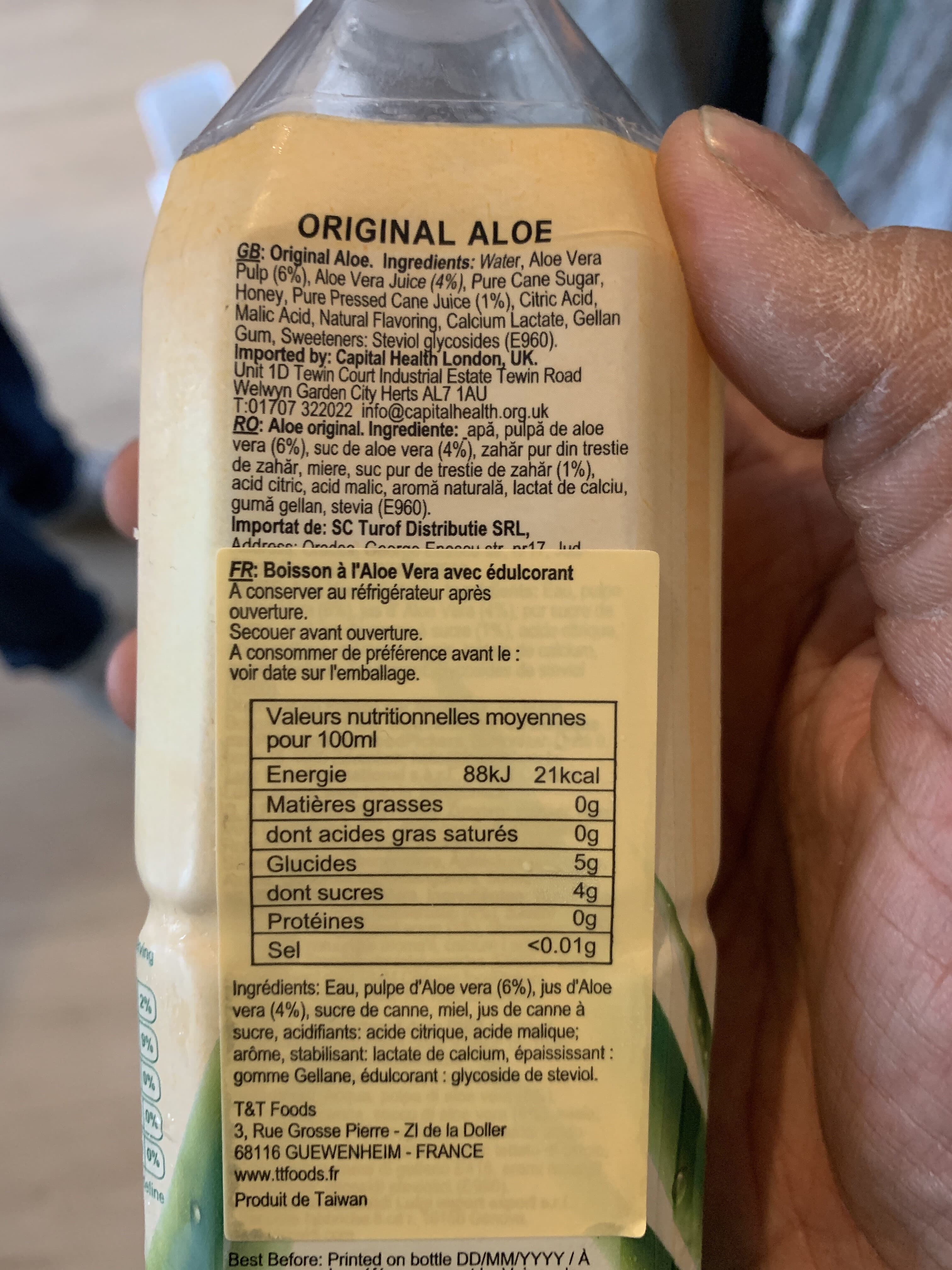 Vivaloe Vivaloe, aloe vera fruit drink packshot