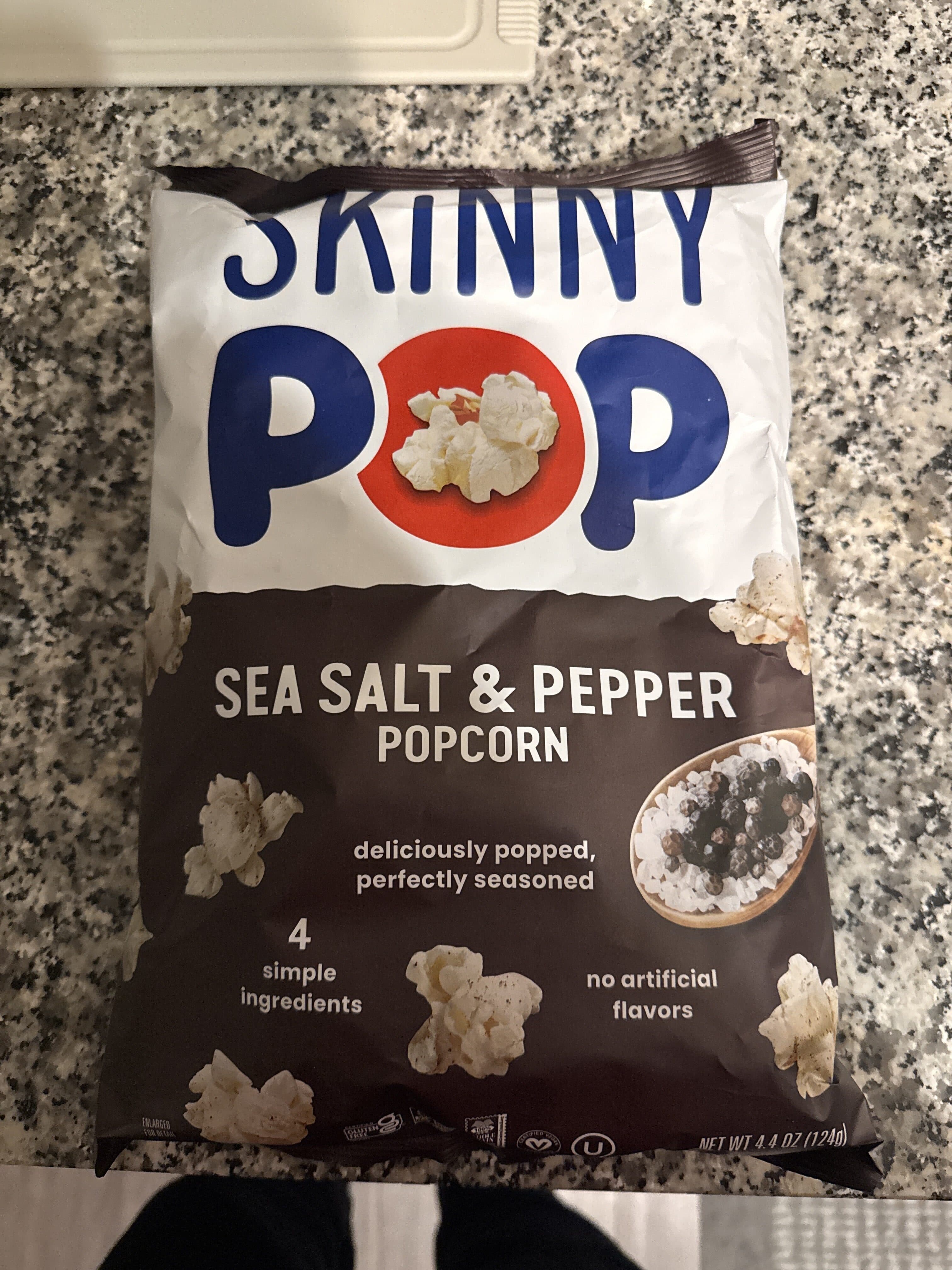 Skinnypop Popcorn Llc Sea Salt & Black Pepper Popcorn packshot
