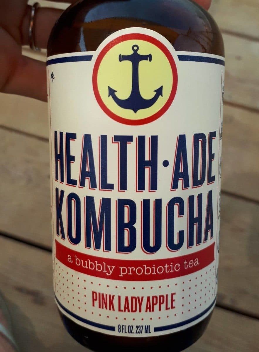 Health-Ade Kombucha packshot