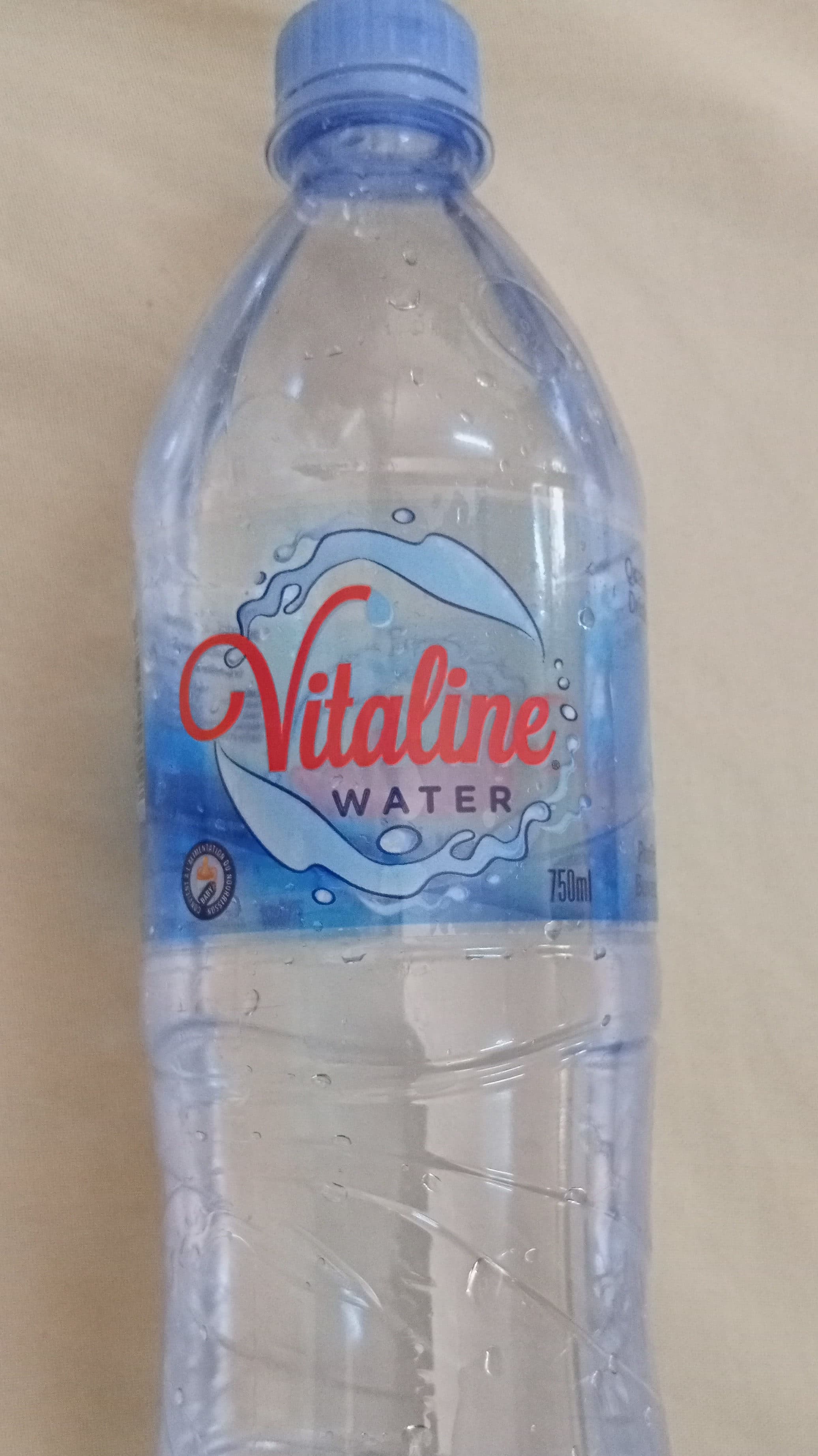 Vitaline Eau de source packshot