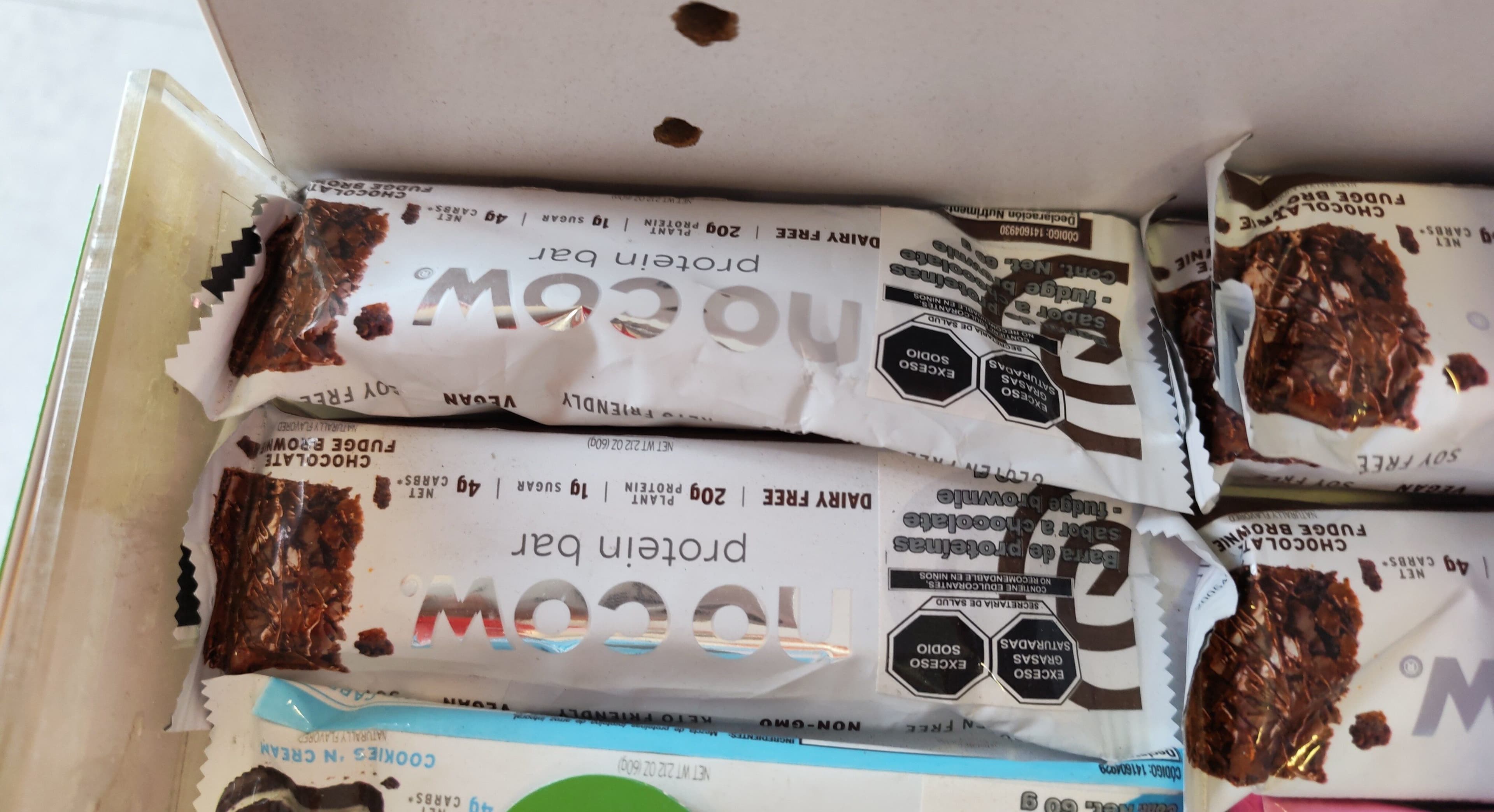 no cow protein bar packshot