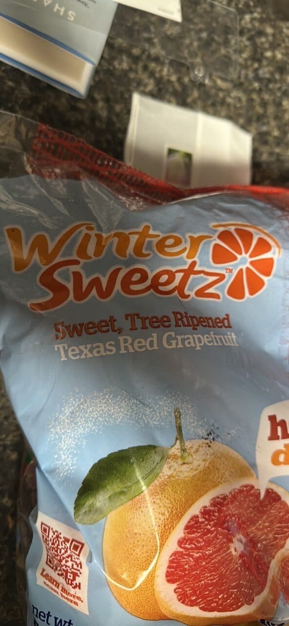 Winter Sweetz Sweet, Tree Ripened Texas Red Grapefruit packshot