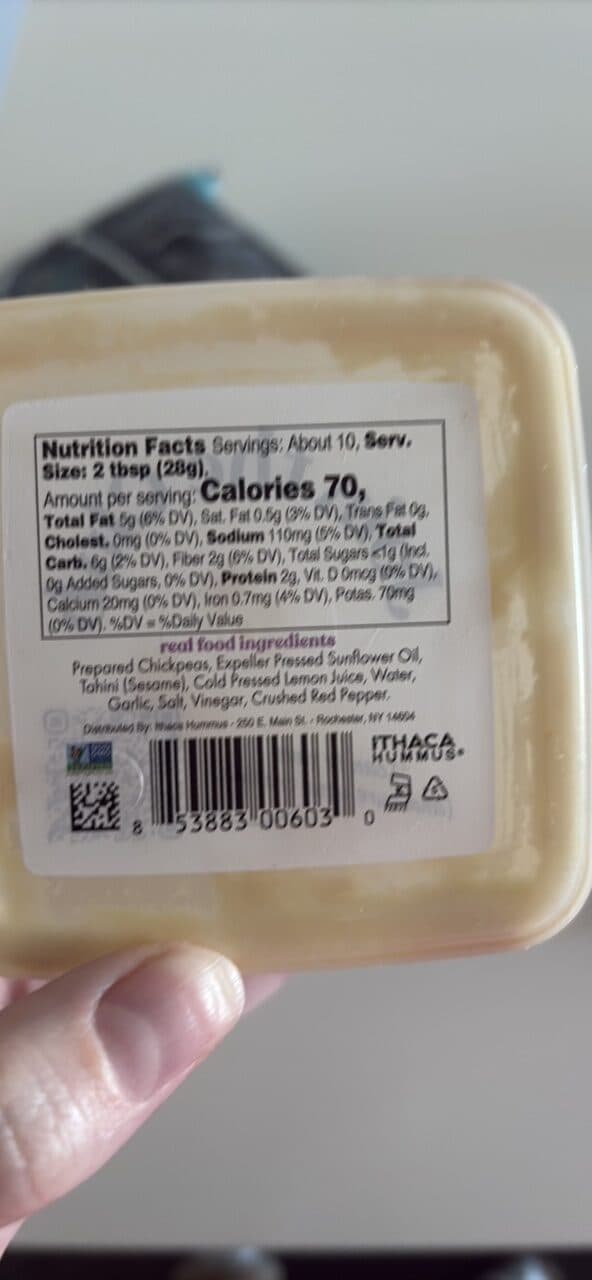 ithaca hummus lemon garlic packshot