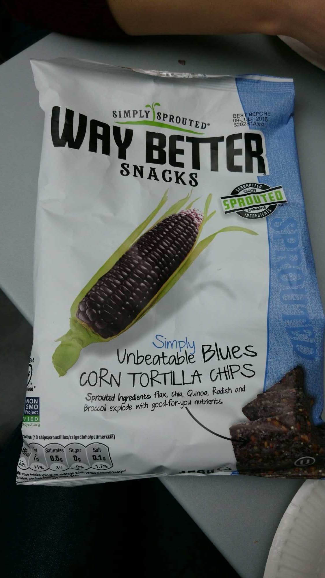 Simply Sprouted Blue Corn Tortilla Chips packshot