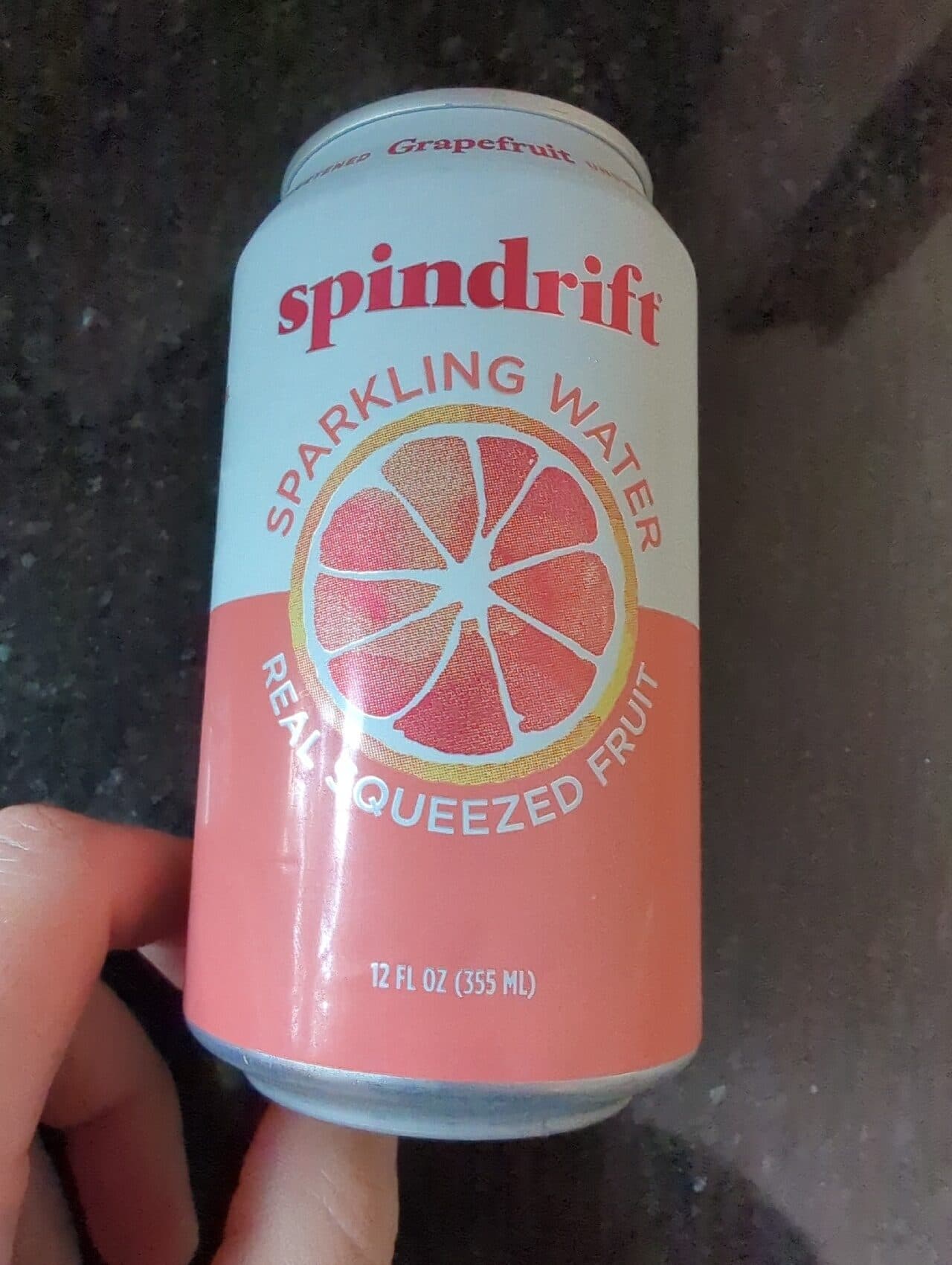 Spindrift Grapefruit Sparkling Water & Real Squeezed Fruit packshot