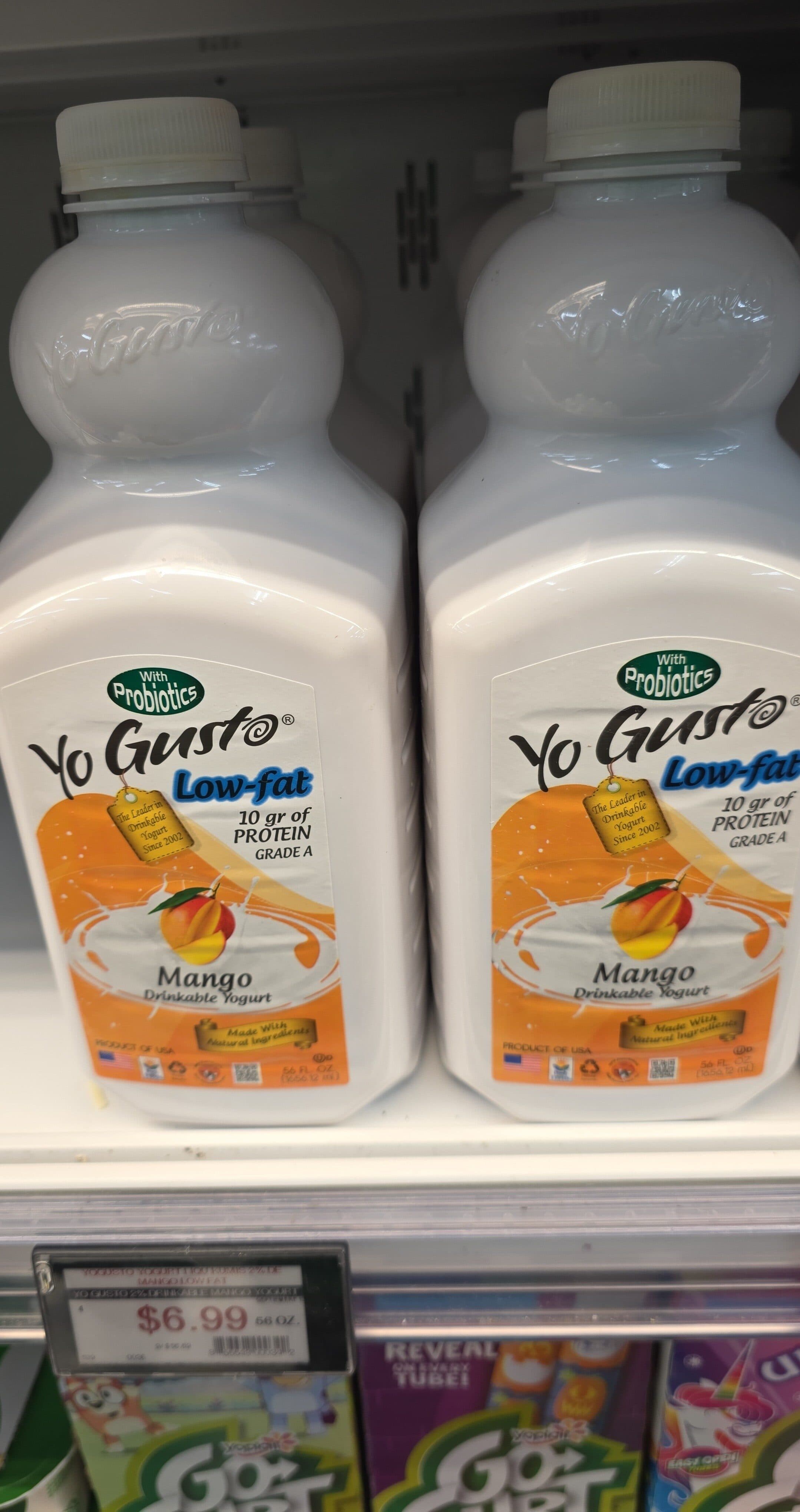Yo Gusto 2% Lowfat Yogurt mangoo packshot