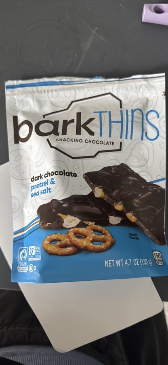 barkTHINS dark chocolate pretzel & sea salt packshot