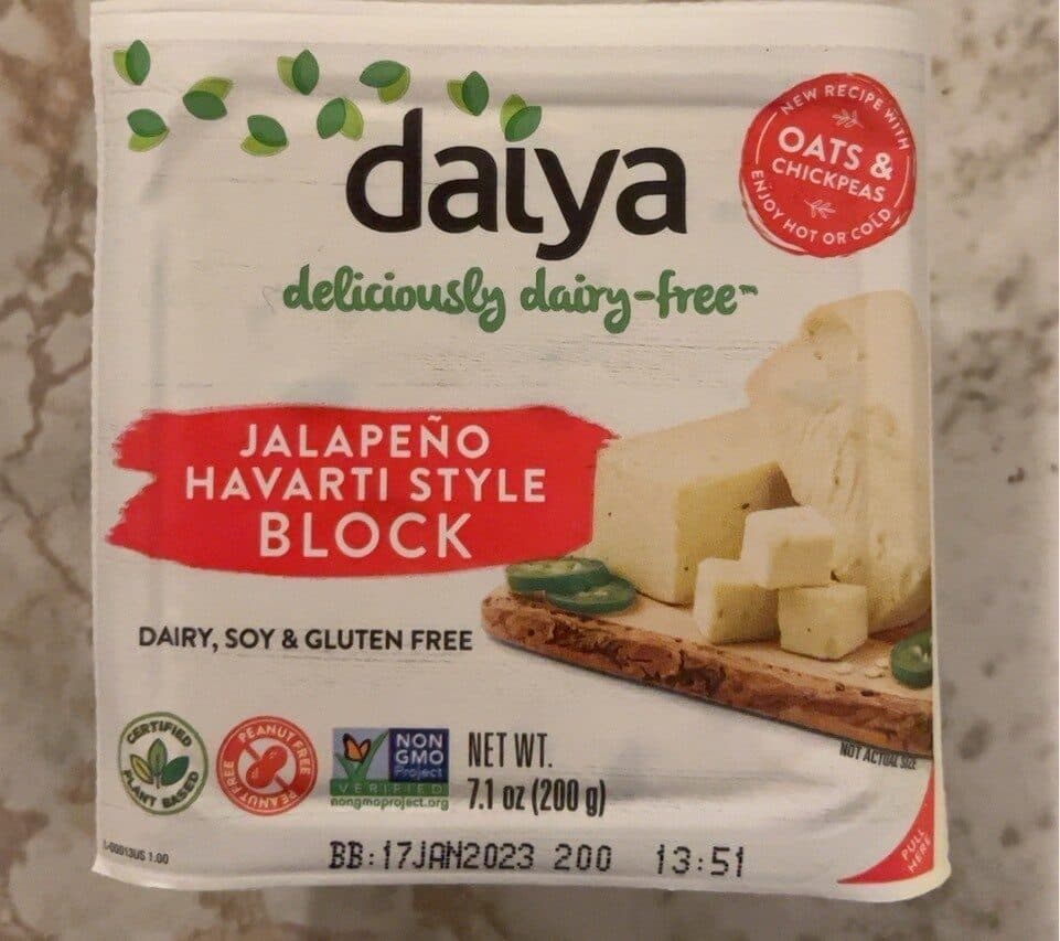 Daiya Dairy-Free Jalapeno Havarti Block packshot