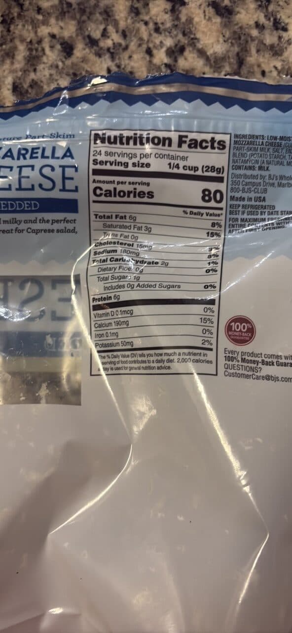 Wellsley Farms Low-Moisture Part-Skim Mozzarella Cheese Shredded packshot
