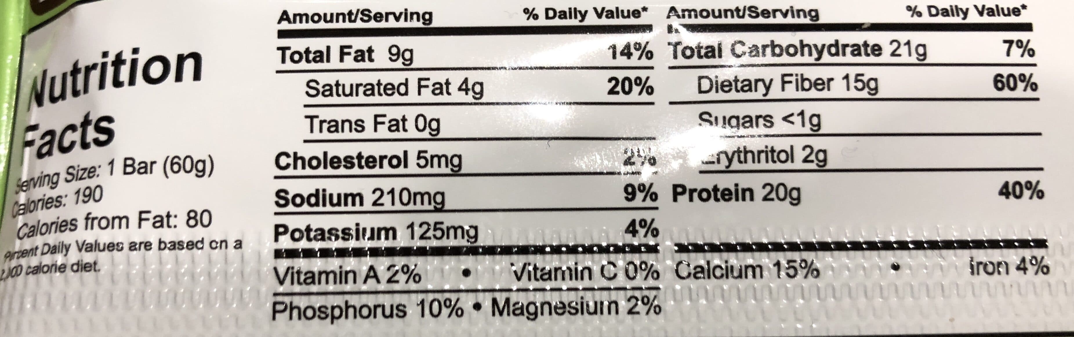 QUEST MINT CHOCOLATE CHUNK PROTEIN BAR packshot