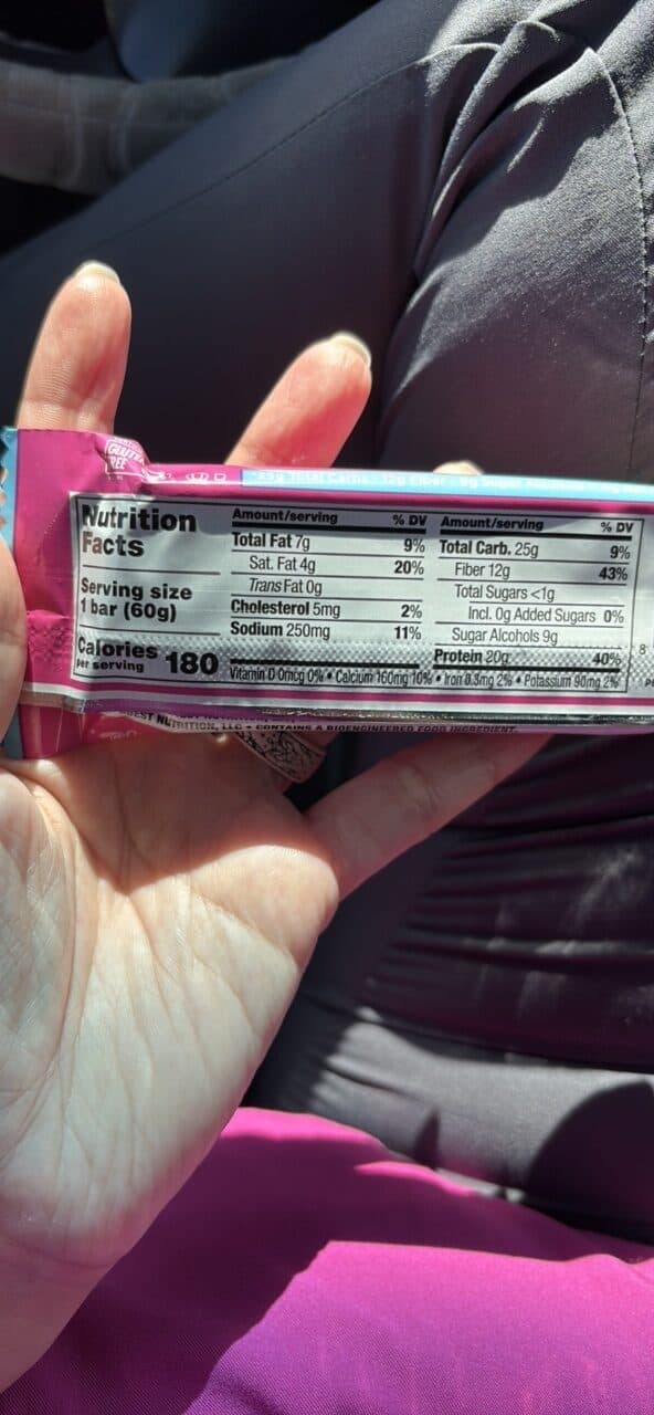 Quest Birthday Cake Protein Bar packshot