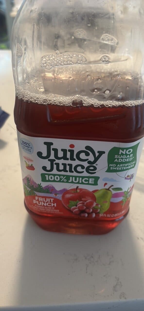 Juicy Juice Fruit Punch packshot