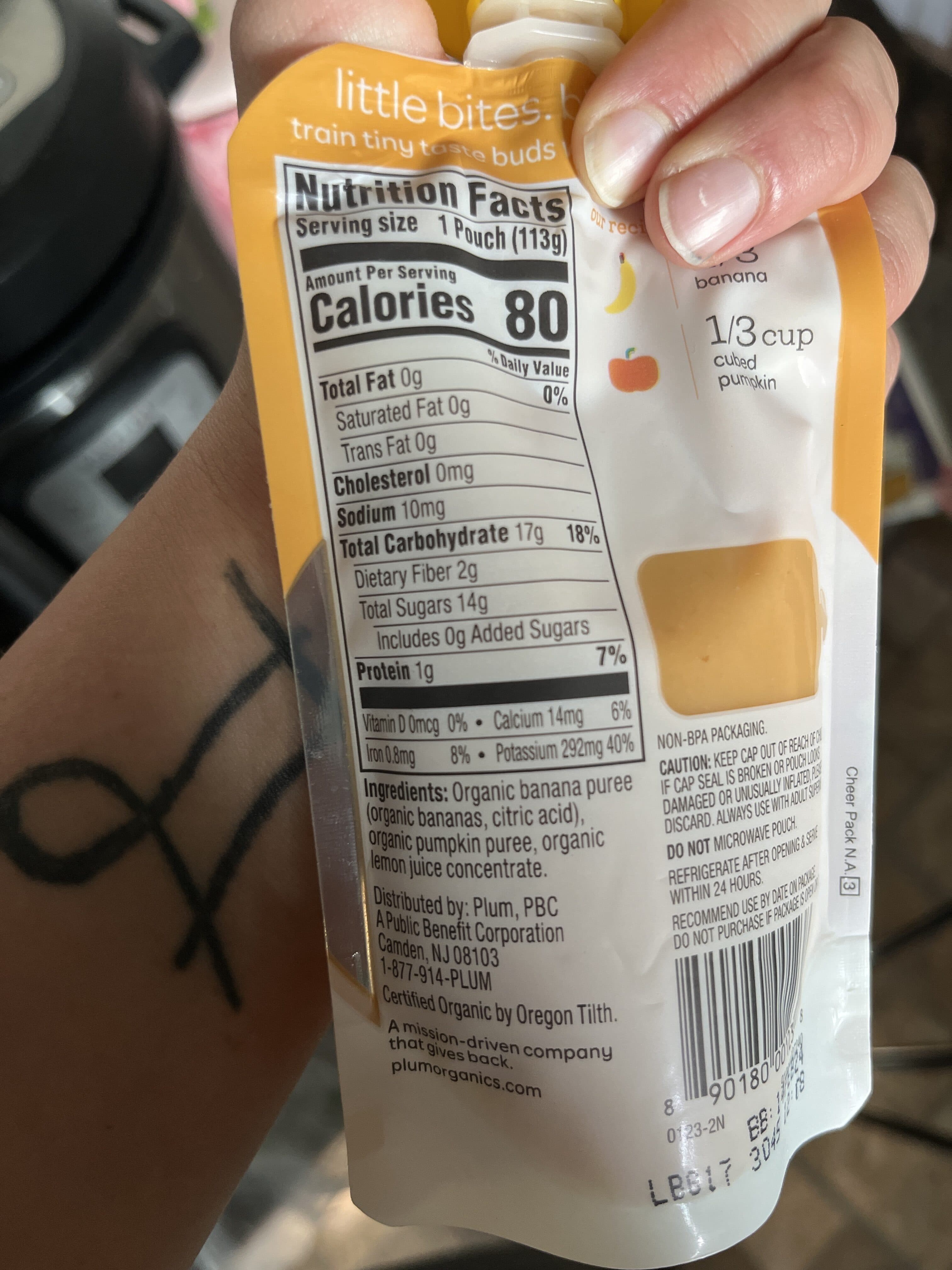 Plum Organics banana + pumpkin packshot