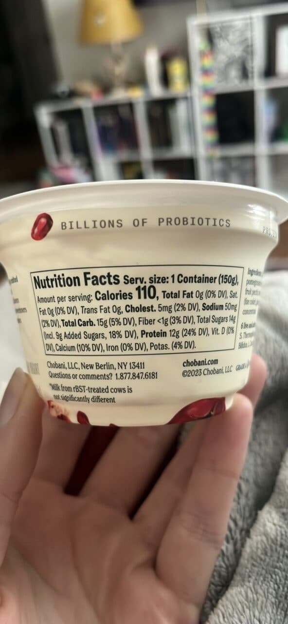 Chobani Greek Yogurt Pomegranate packshot