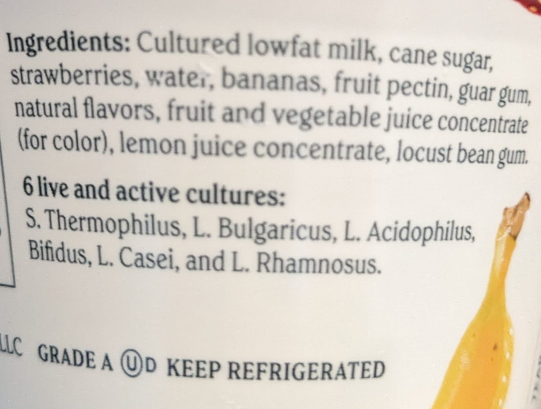 Chobani Greek Yogurt Strawberry Banana packshot