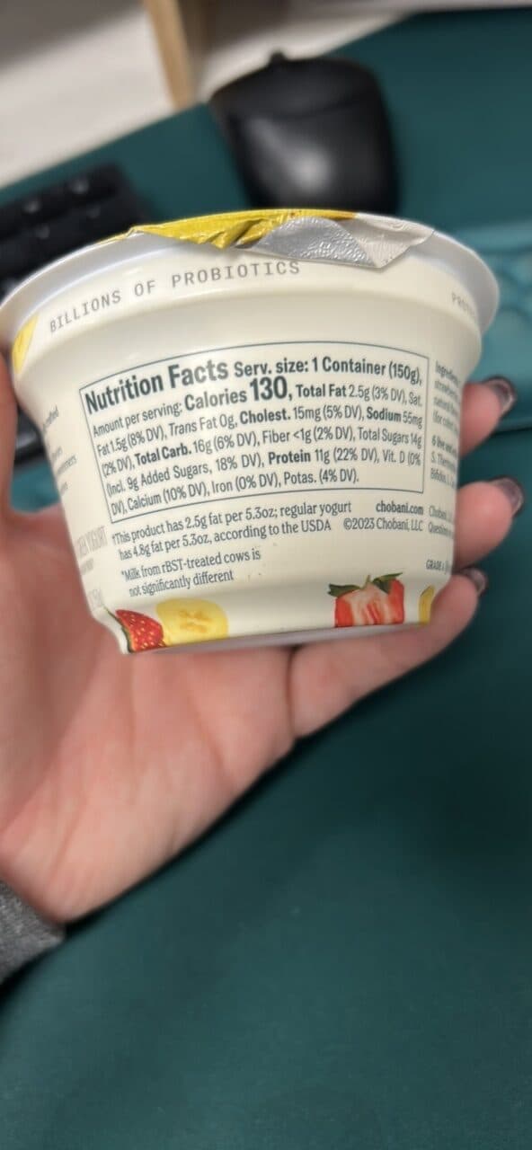 Chobani Greek Yogurt Strawberry Banana packshot