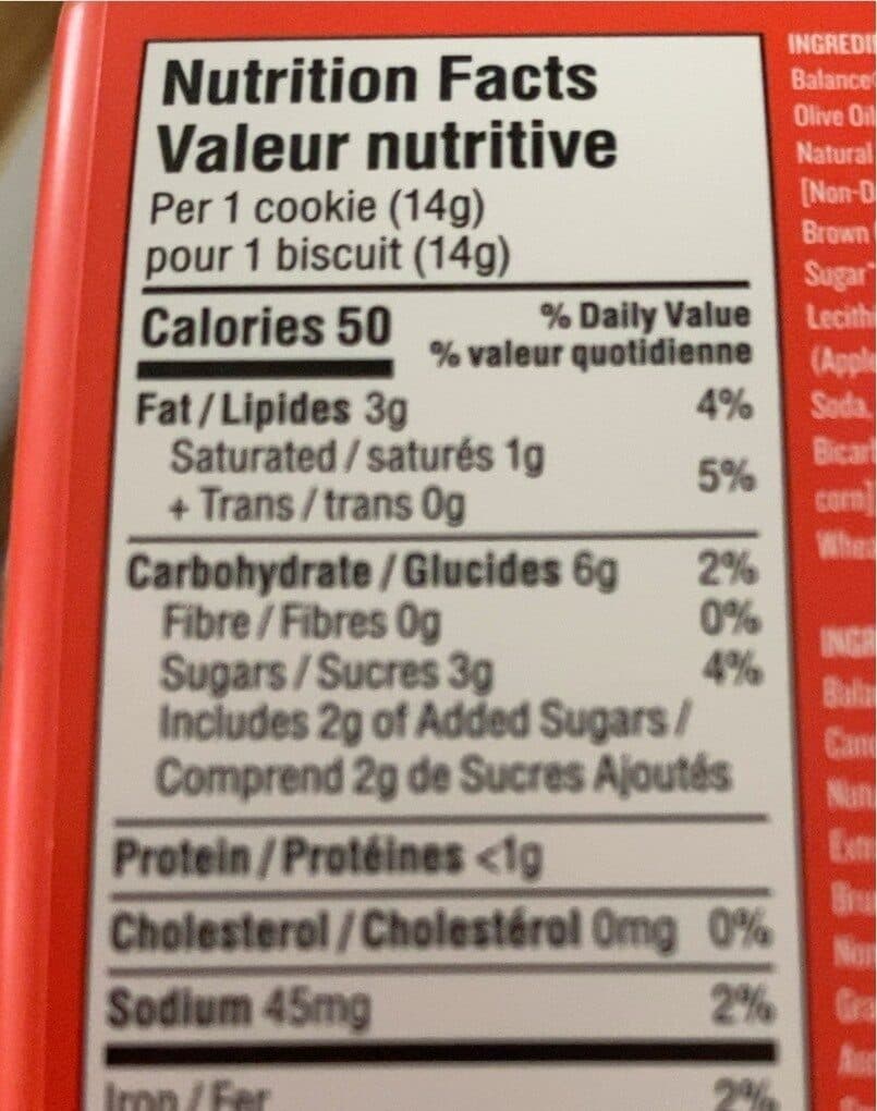 EatPastry Chocolate chip cookie dough packshot