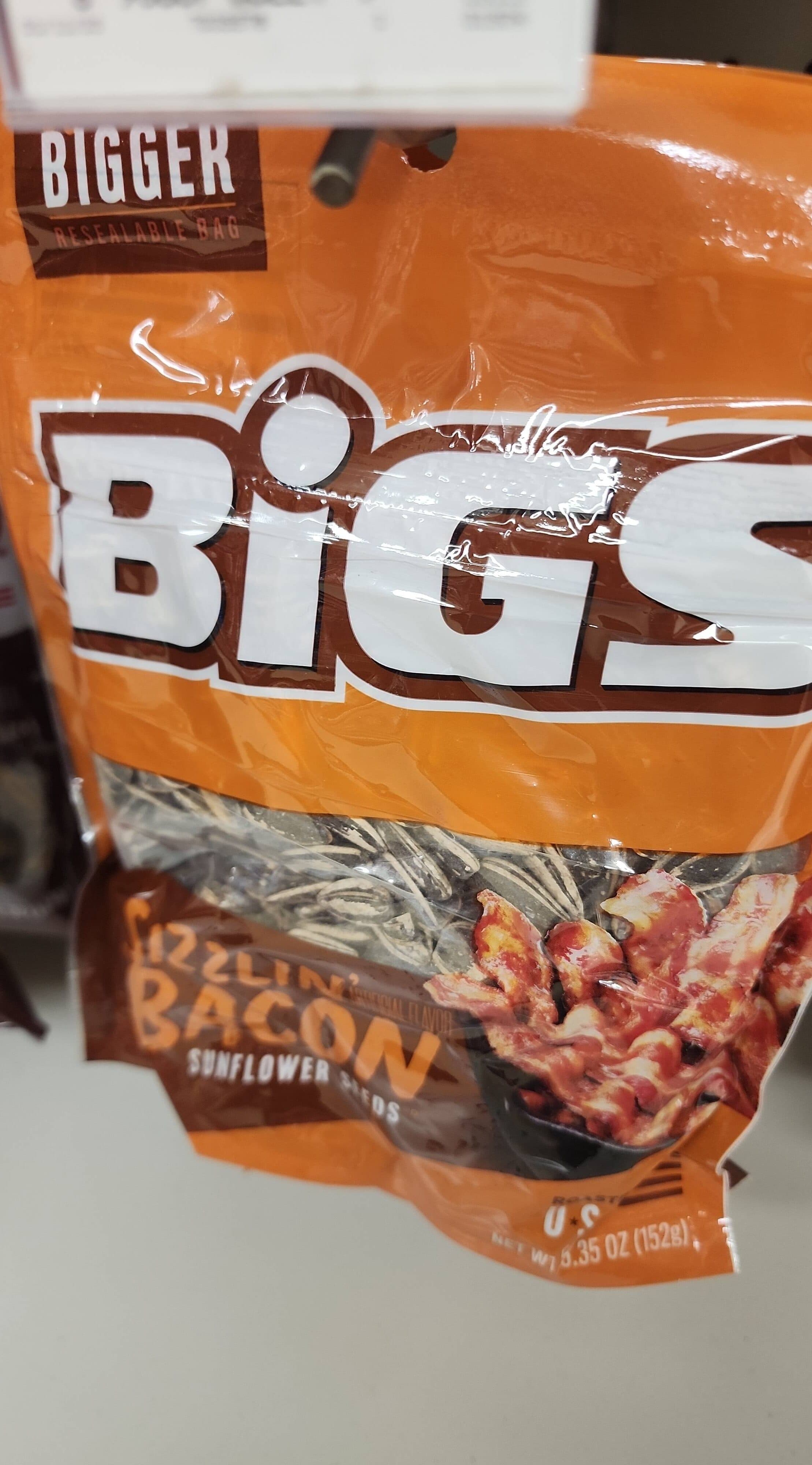 Bigs Bigs Sizzling Bacon Sunflower Seeds packshot