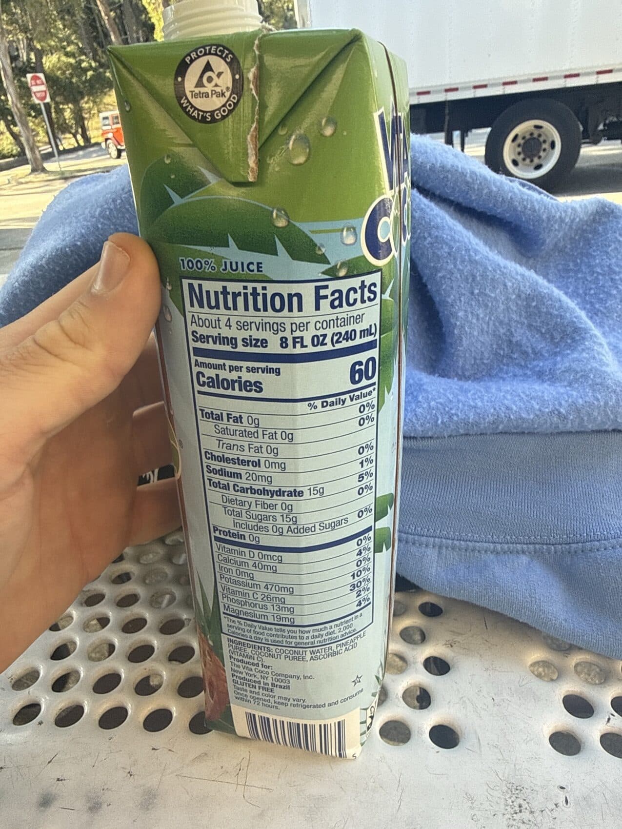 Vita Coco Coconut Water Pineapple packshot