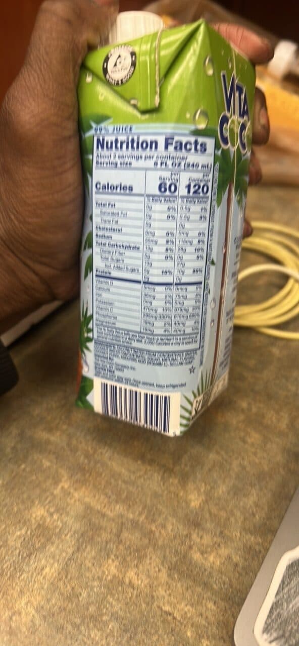Vita Coco Coconut Water Pineapple packshot