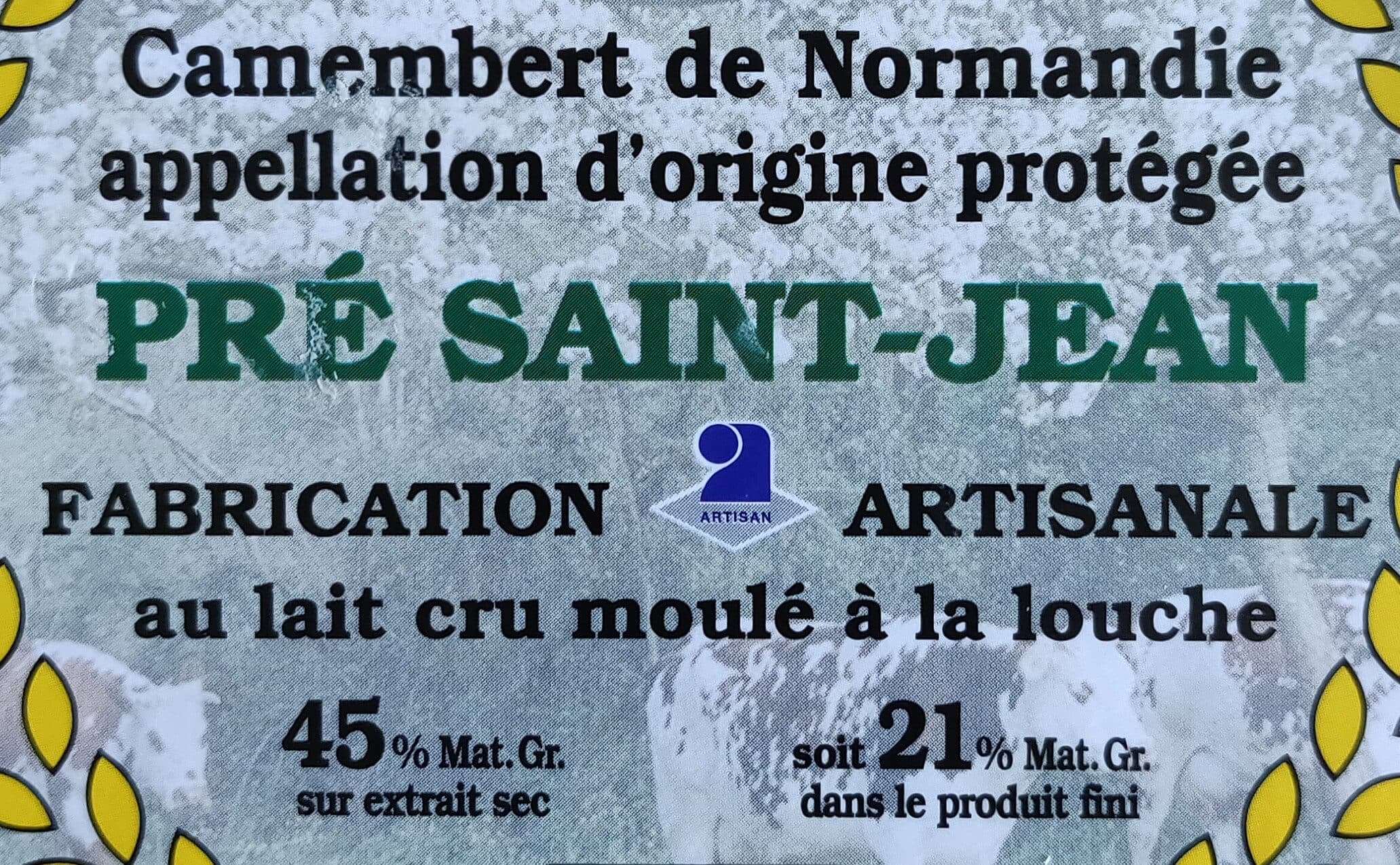 Fromagerie du val de Sienne Camembert de Normandie Pré Saint-Jean packshot