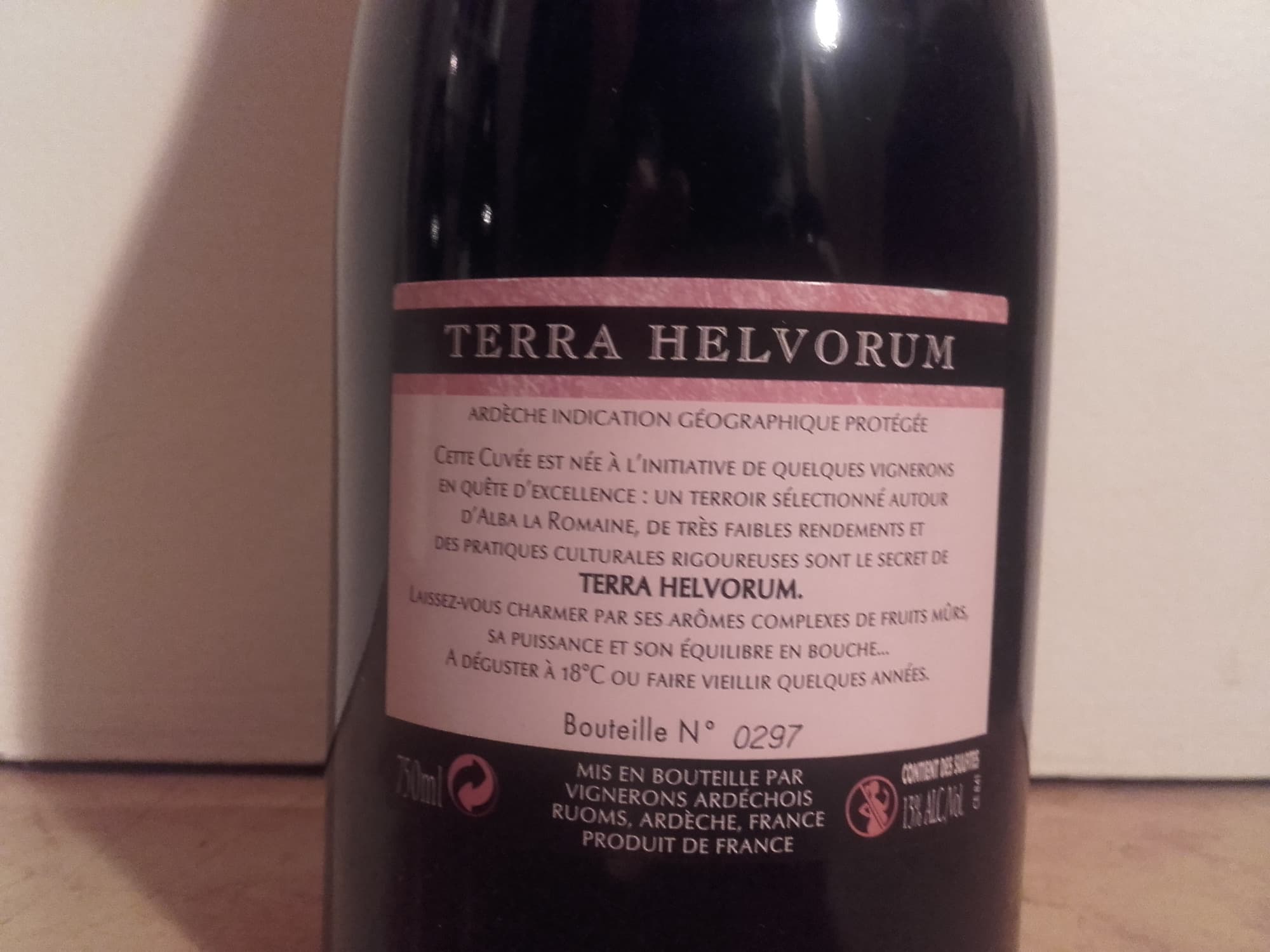Vignerons Ardéchois Syrah Terra helvorum 2013 packshot