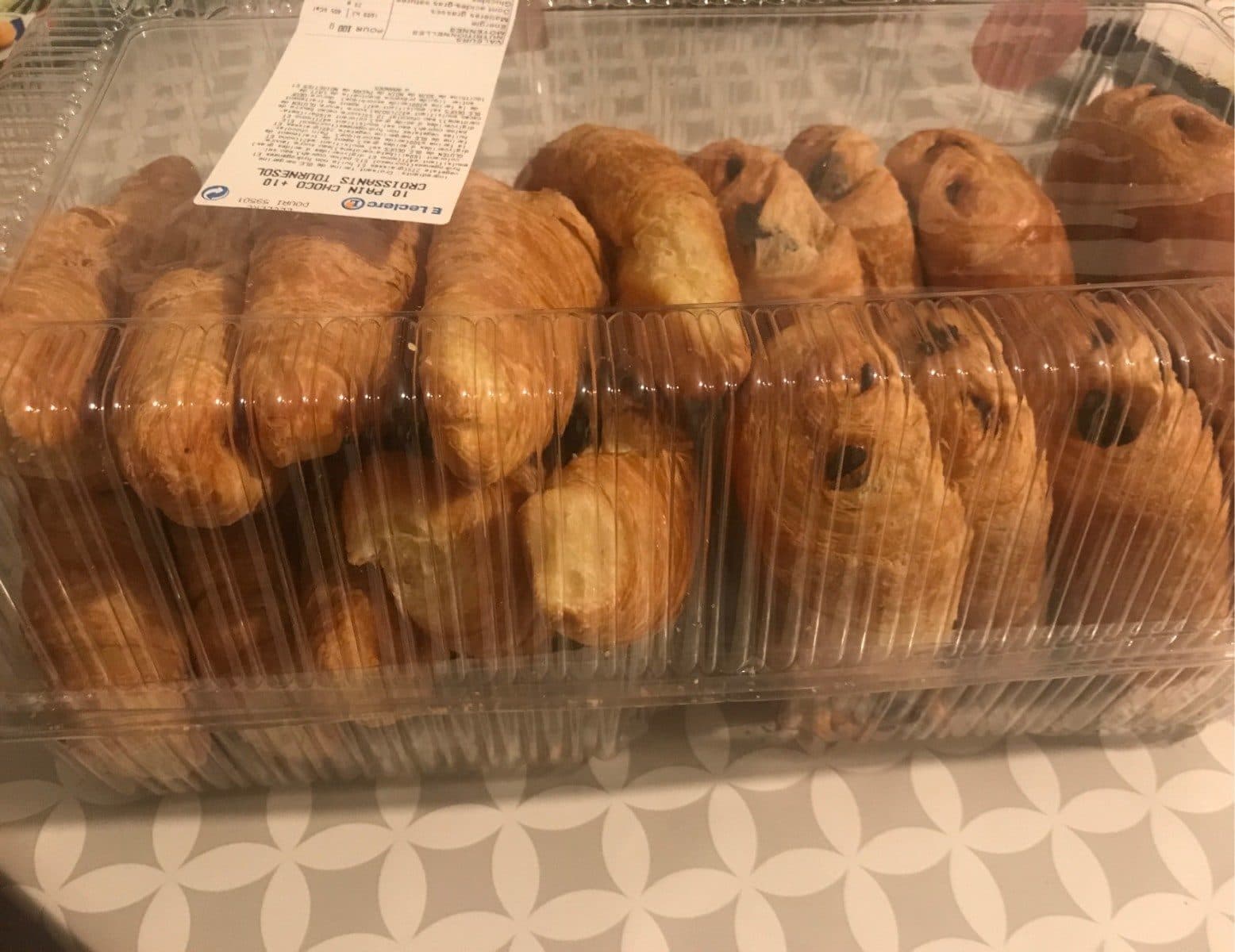 E.Leclerc 10 croissants et 10 pain choco packshot