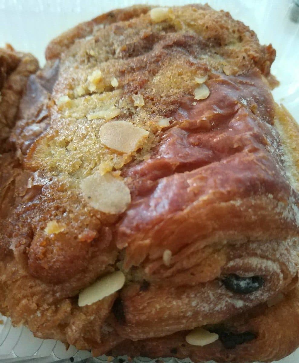 Open Food Facts Pain chocolat amandes packshot