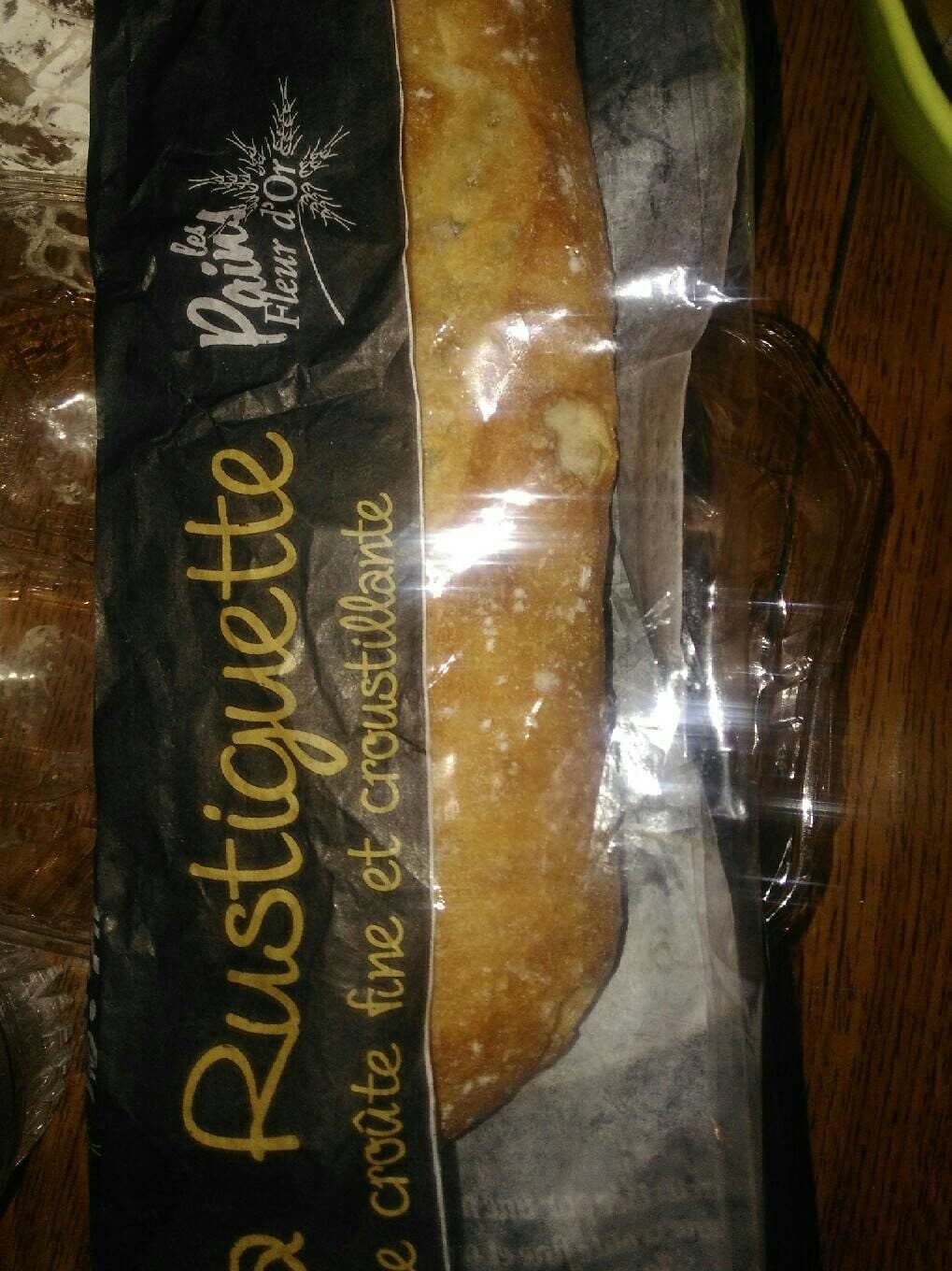 Les Pains Fleurs D'or Baguette rustiguette S/sole packshot