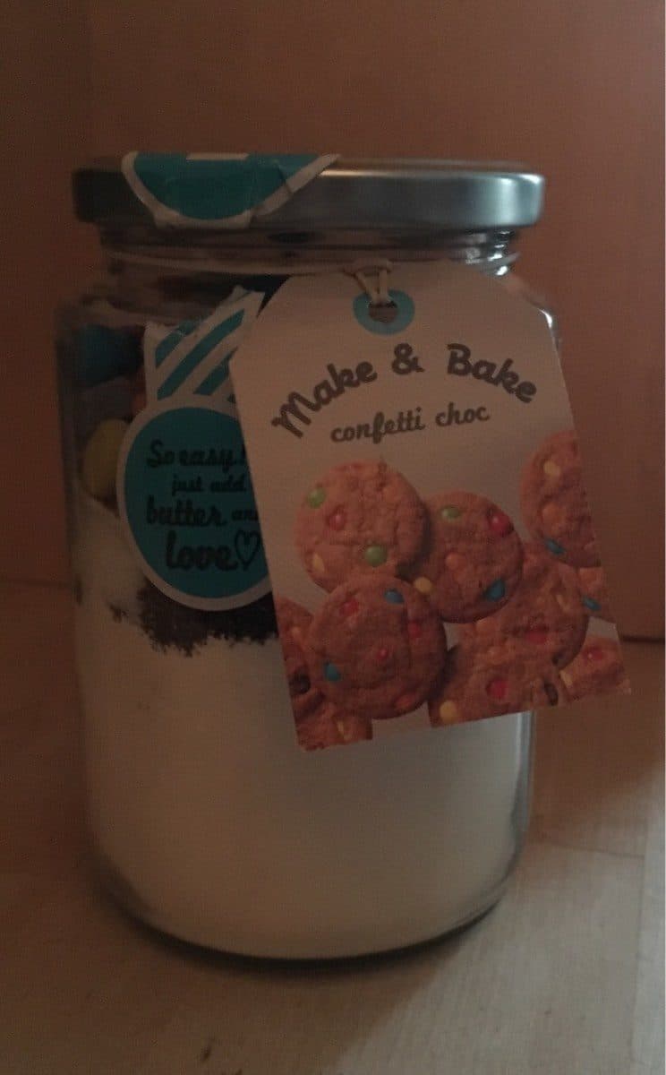 Open Food Facts Confetti choc packshot