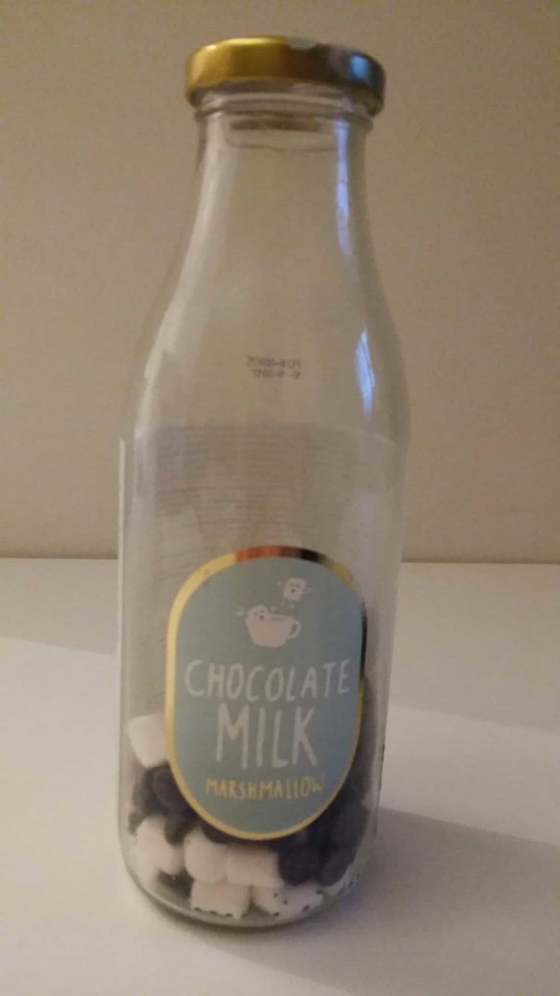 Hema Chocolate milk marshmallow packshot