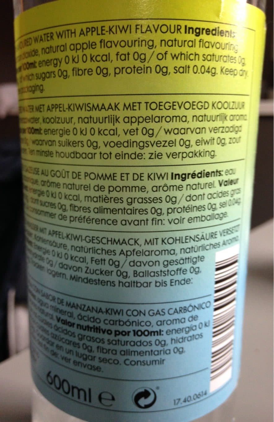 Hema Apple and Kiwi flavoured Water packshot