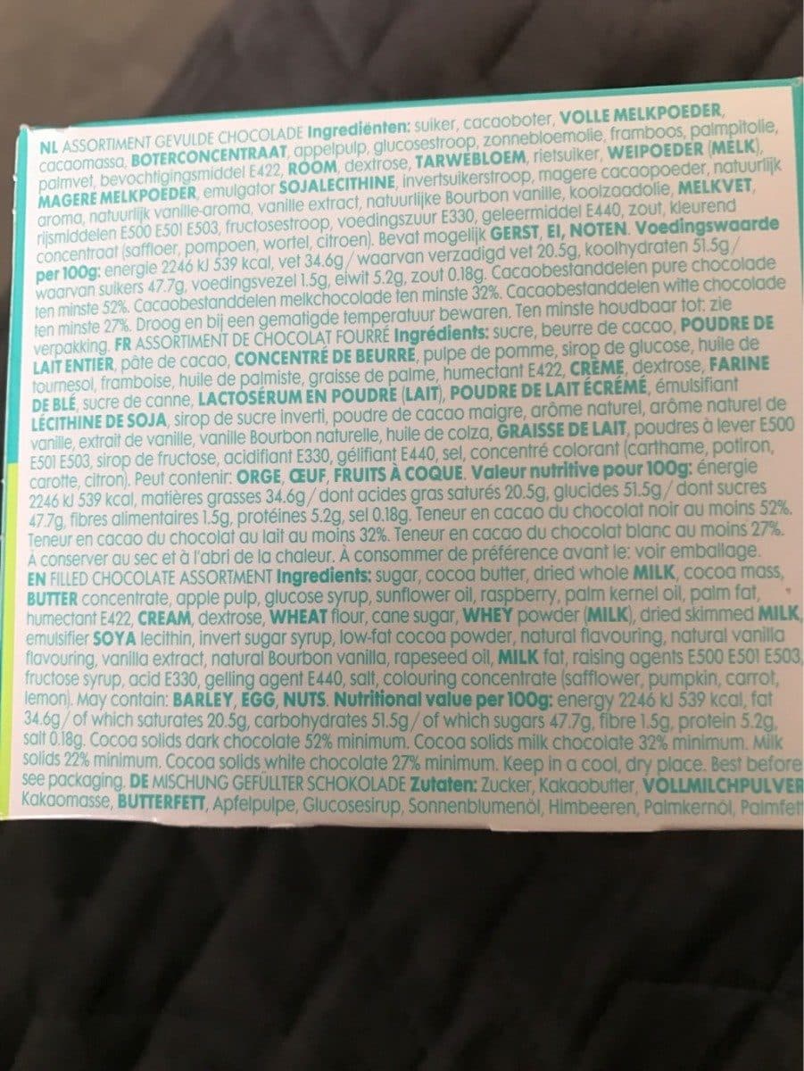 Hema A box of delicious chocolates packshot