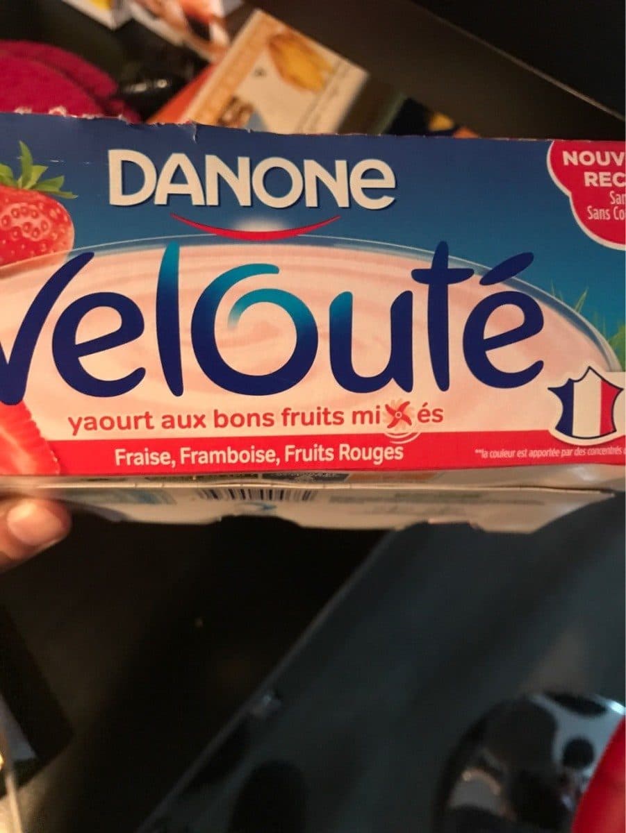 Danone Velouté Fraise, Framboise, Fruits Rouges packshot