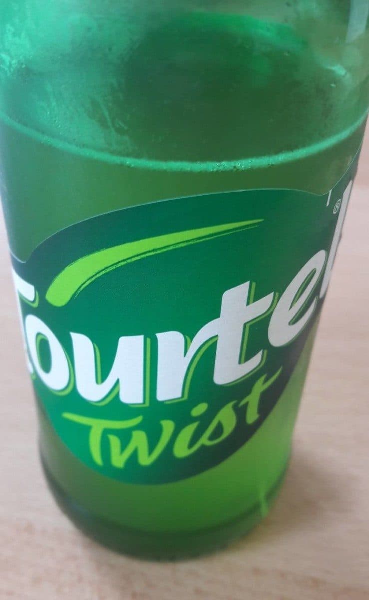 Open Food Facts Tourtel twist packshot