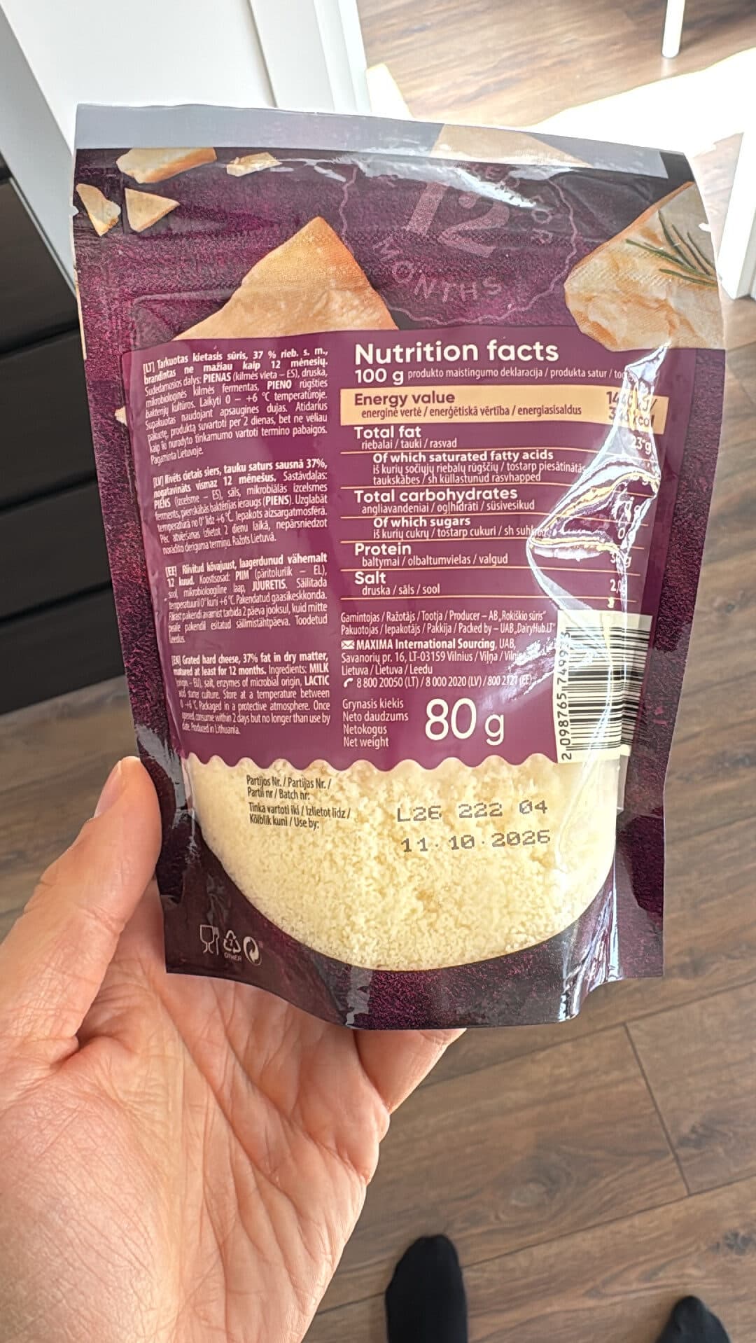 Well done Hard cheese grated packshot